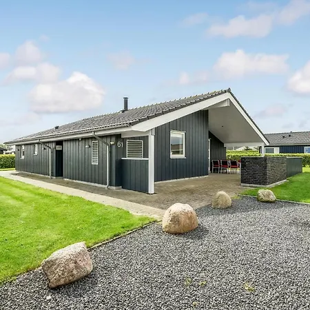 Casa vacanze Beautiful In With Sauna